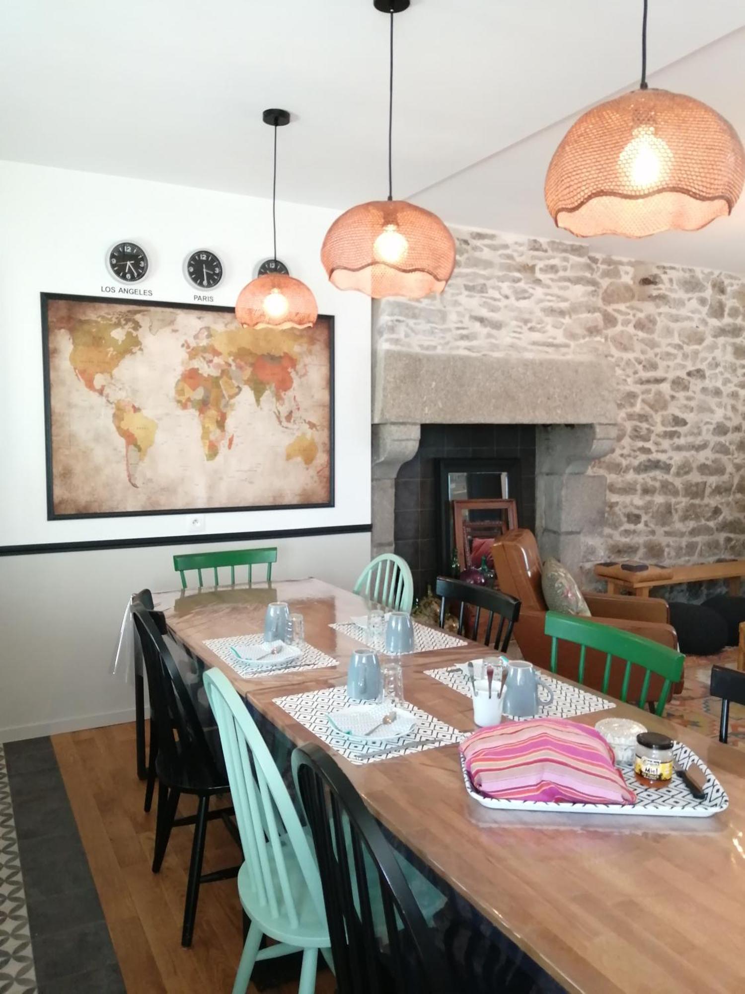 Le Quai 18 Acomodação com café da manhã Lesneven Exterior foto